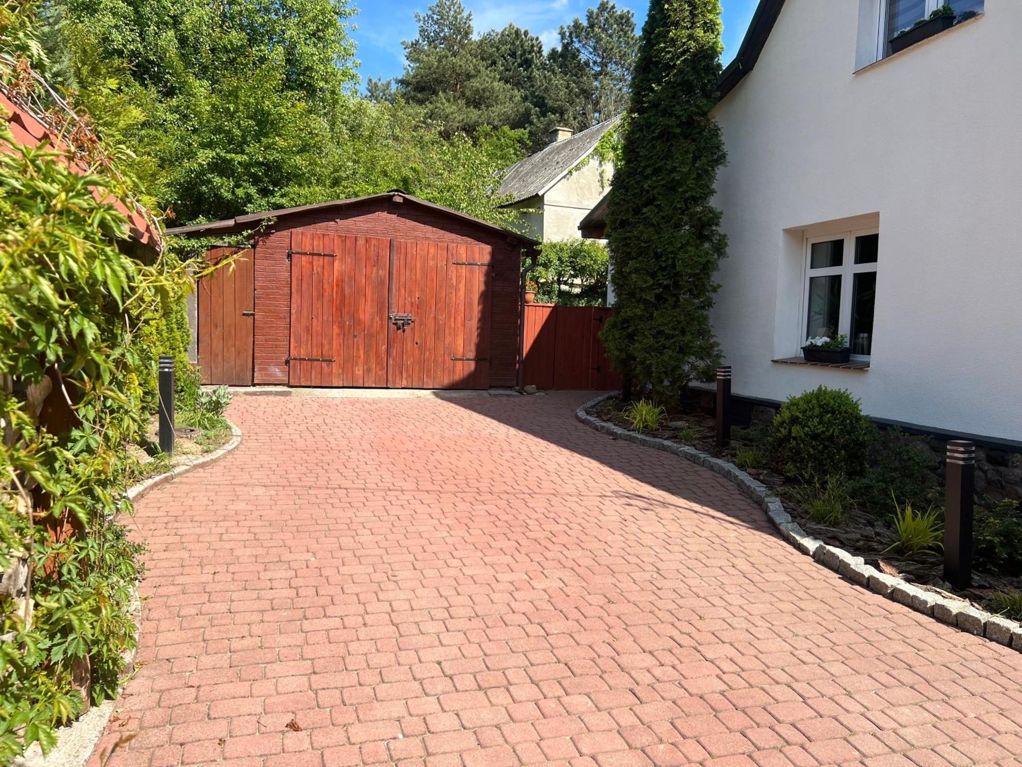 Dom Nad Jeziorem Strazym Zbiczno Exterior photo