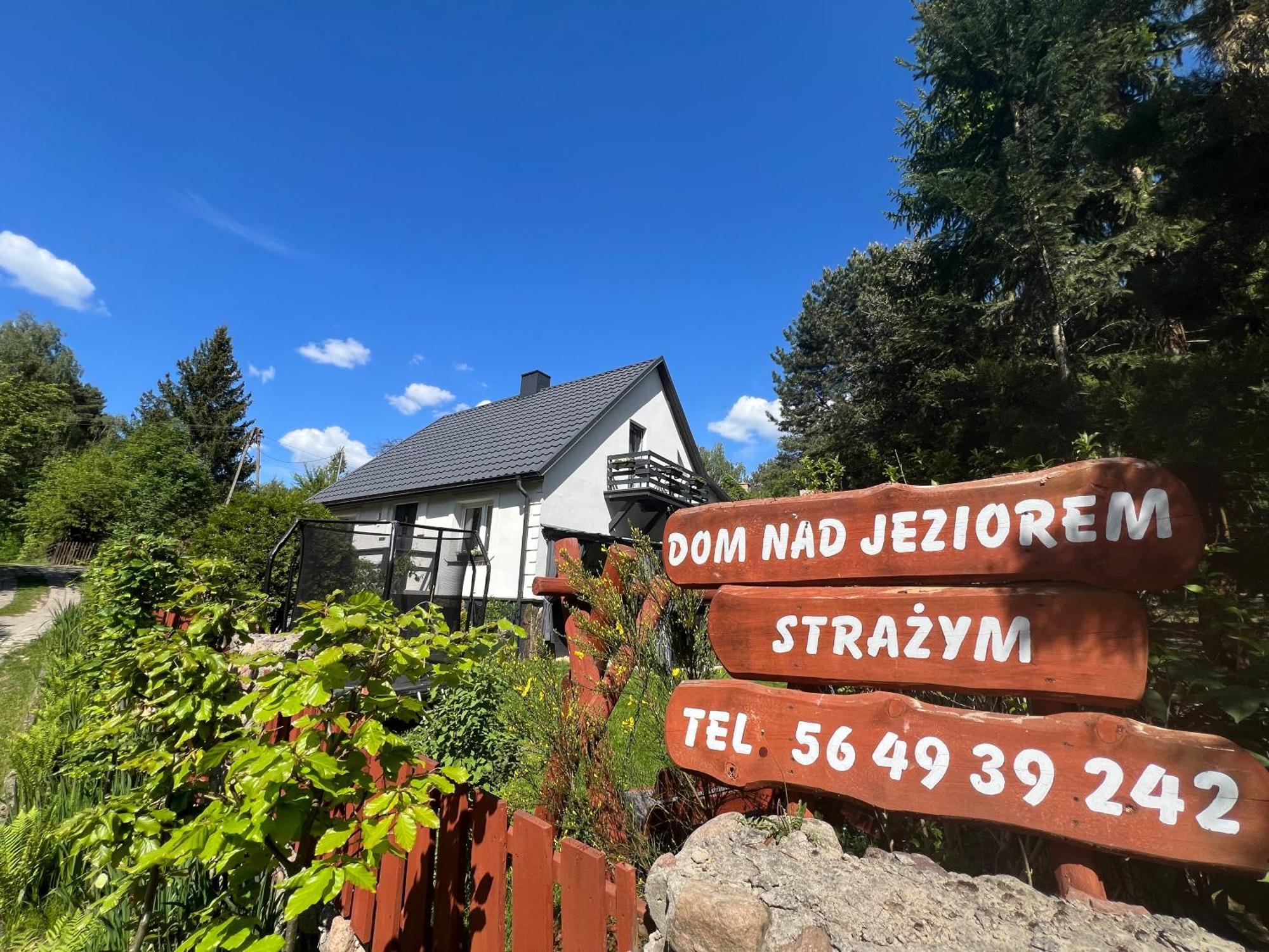 Dom Nad Jeziorem Strazym Zbiczno Exterior photo